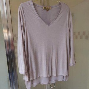 Democracy Long Sleeve V- Neck Gray Tunic Lined Blouse Size L